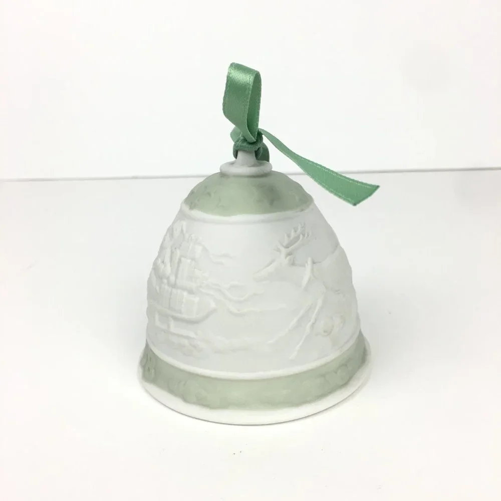 Vtg‎ 1988 Lladro Christmas Holiday Porcelain Bell